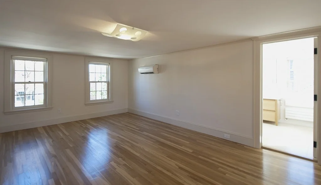 153 Watson Rd, Belmont