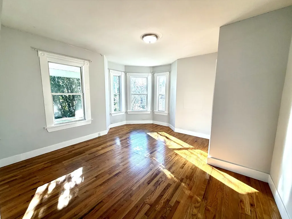 11 Francis, Oak Grove