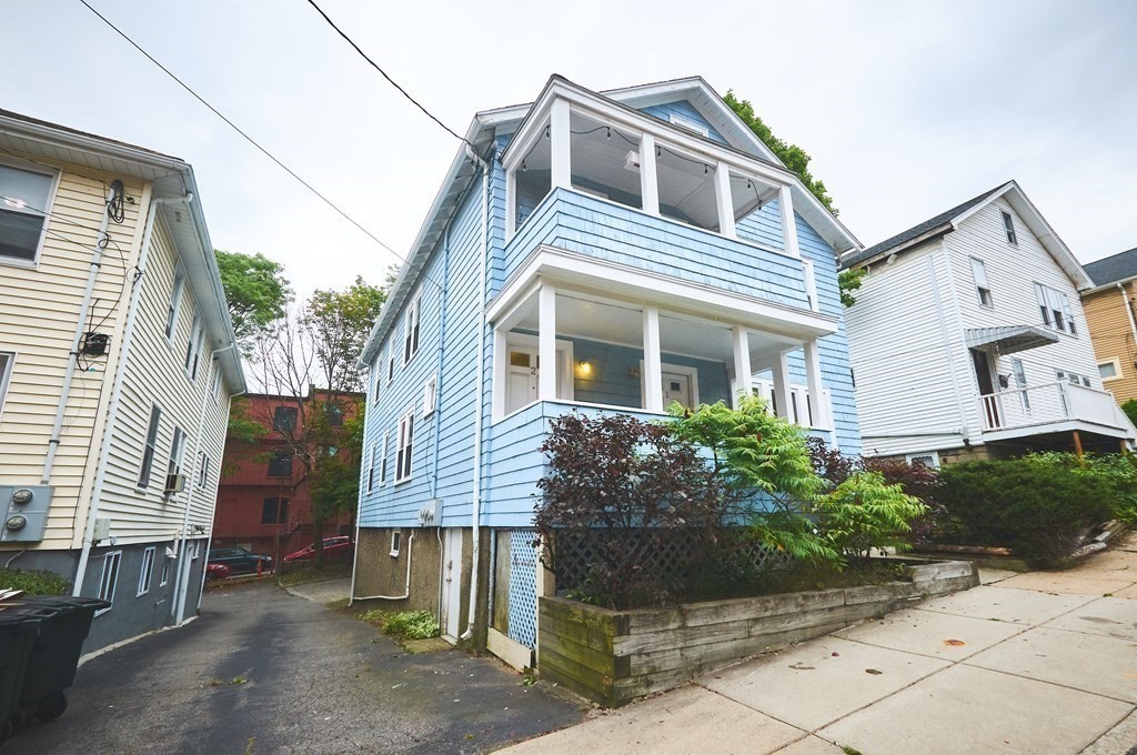 9 Mission St, Mission Hill