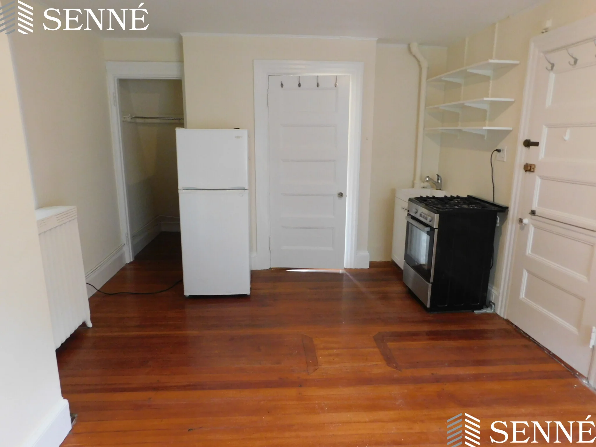 15 Prentiss St, Baldwin