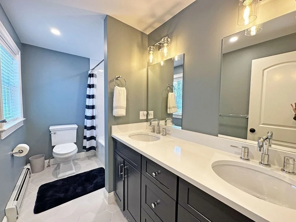 99 Westchester Rd, Newton Corner