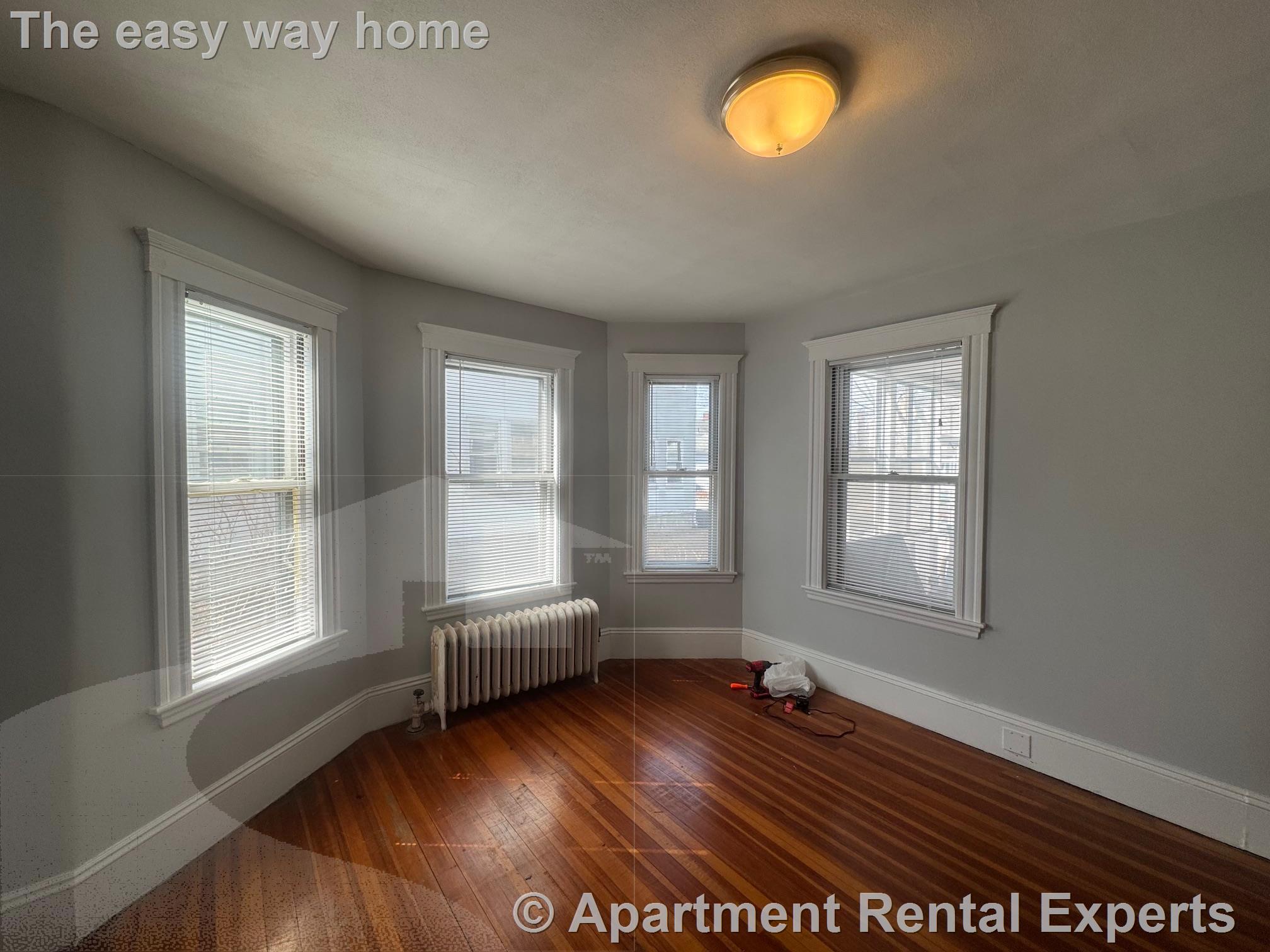 94 Harlow St, Arlington Center