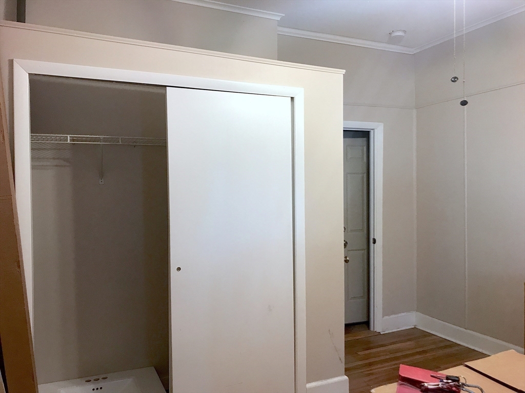 73 Newbury St, Teele Square