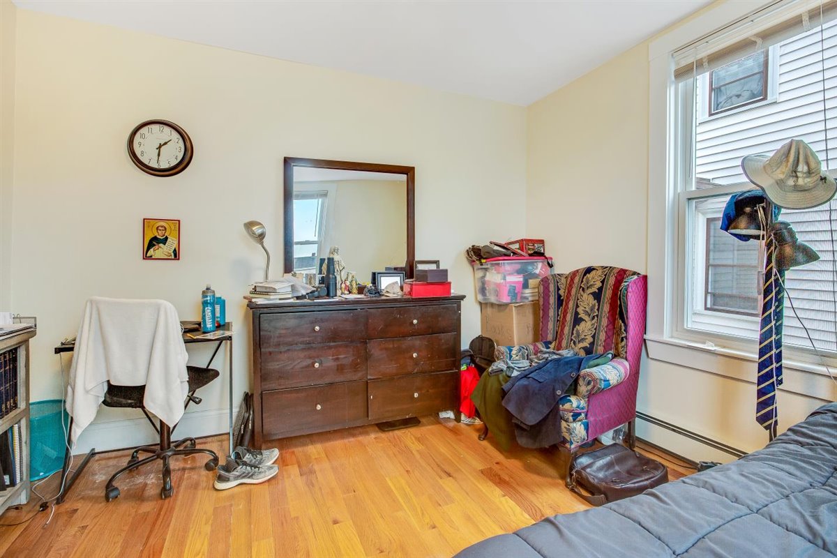 3 bed, 1 bath apartment for rent at 21 Monastery Rd Unit 1, Brighton — photo 13 of 23