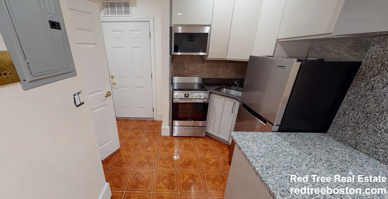 69 Babcock St, North Brookline