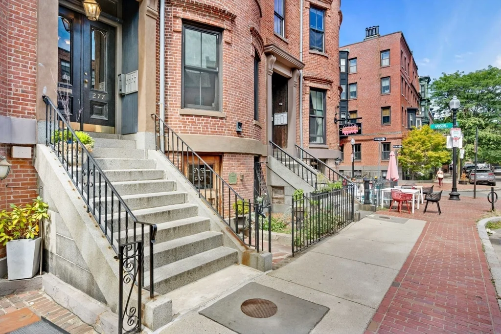 277 Shawmut Ave, South End