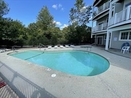 614 Pond St, Braintree