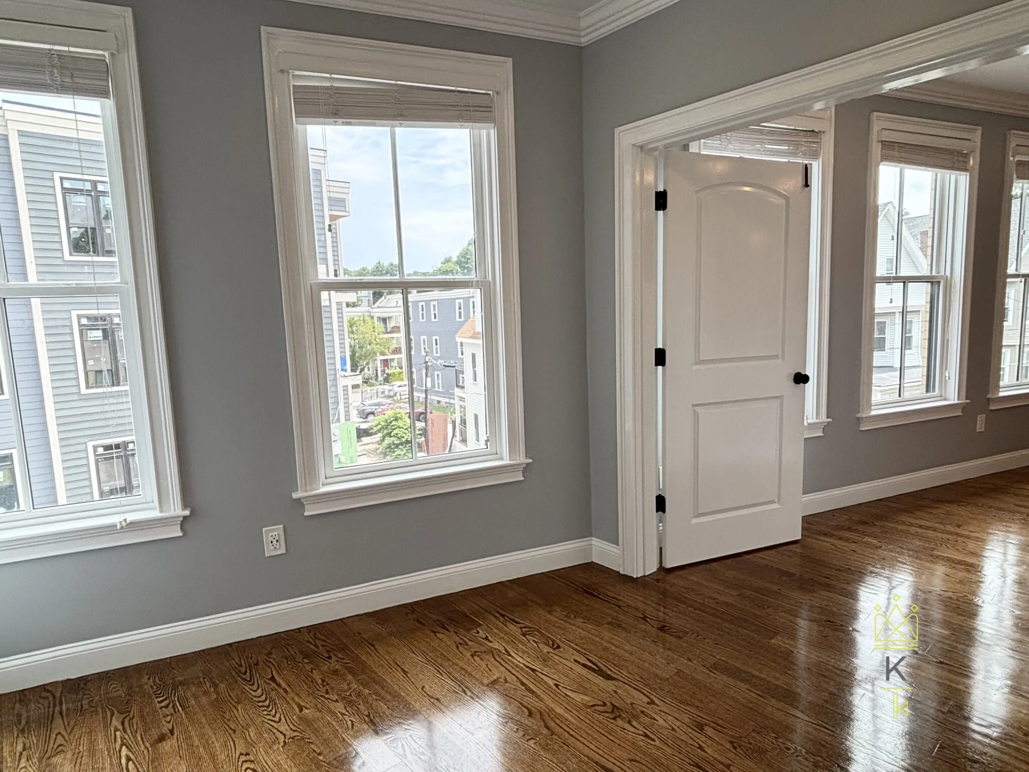 38-42 Hyde Park Ave, Jamaica Plain