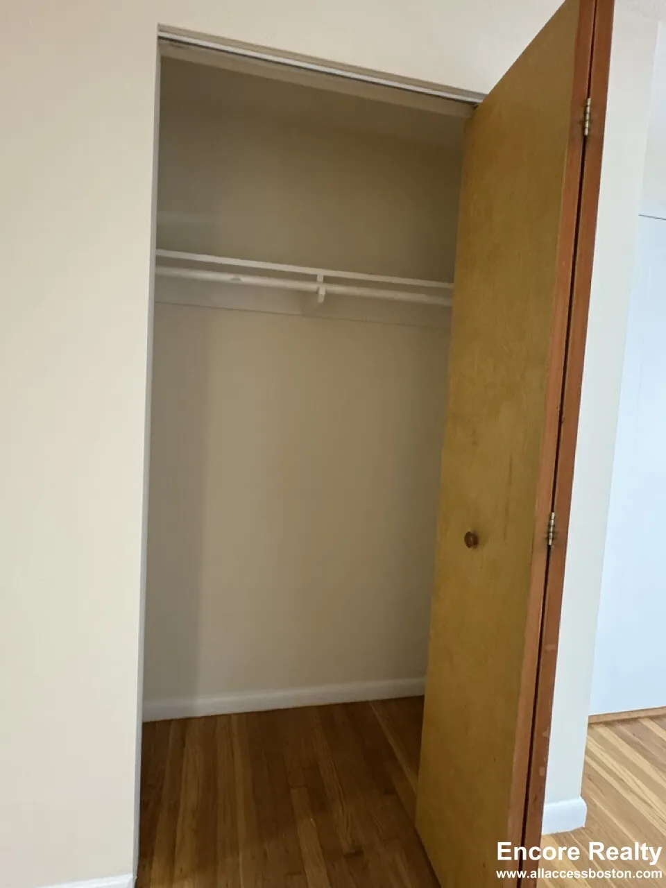 110 Babcock St, North Brookline