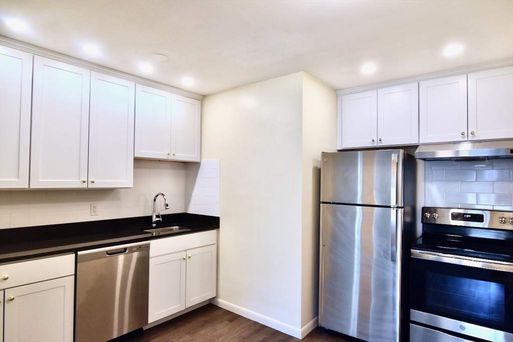 68 Butler St, Dorchester