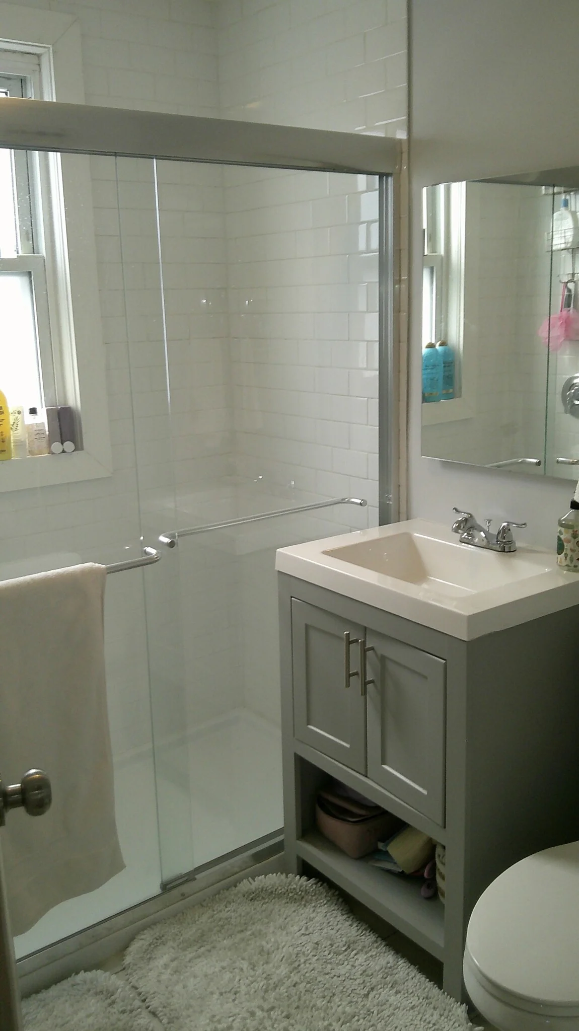 876 Adams St, Cedar Grove