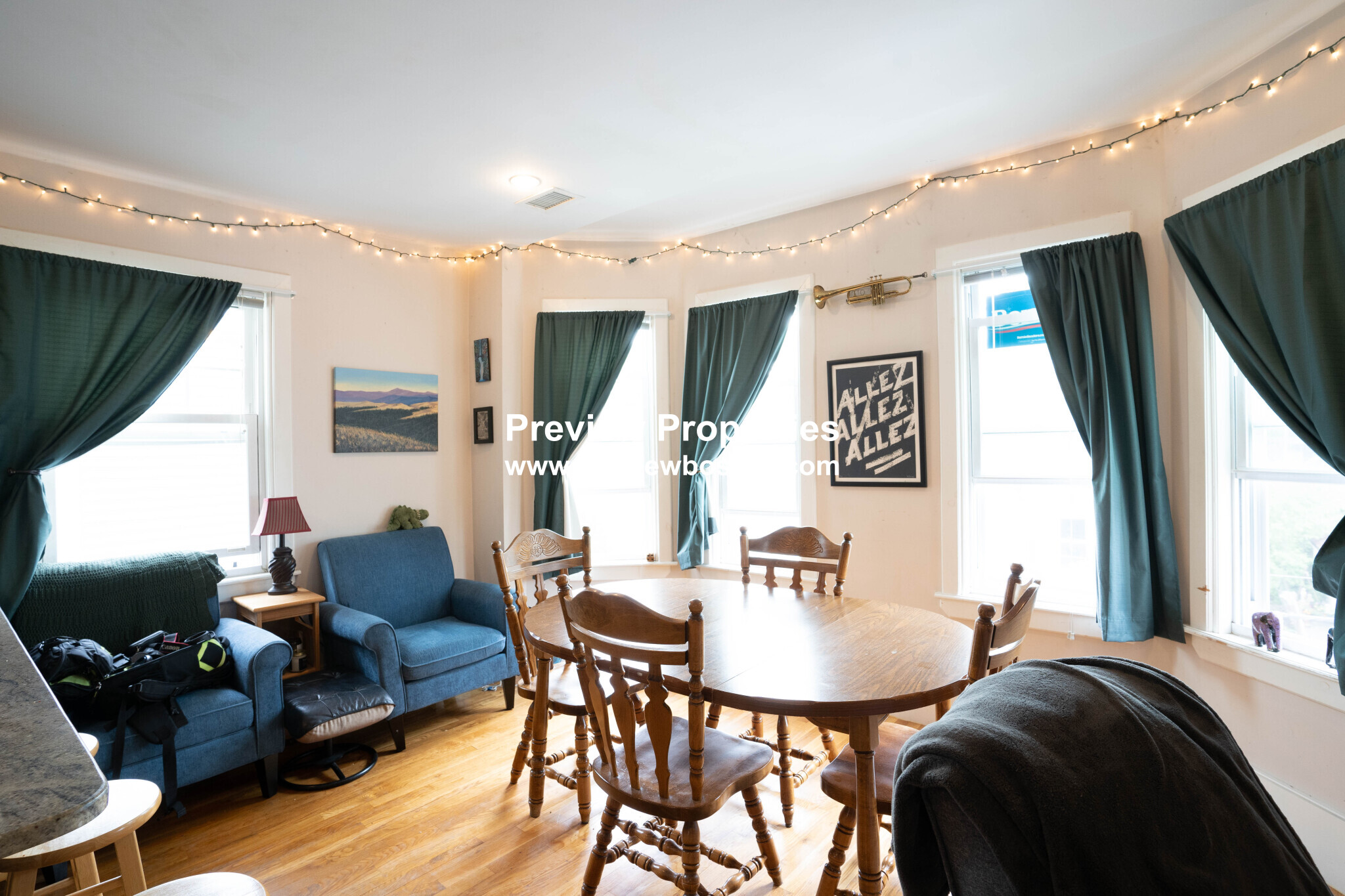 66 Mozart St, Jamaica Plain