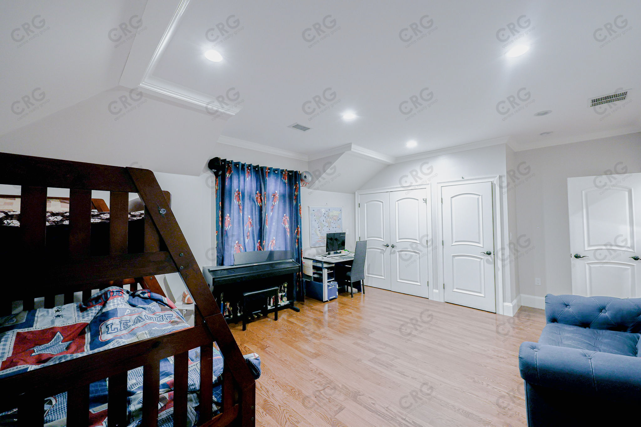 40 Druid Hill Rd, Oak Hill