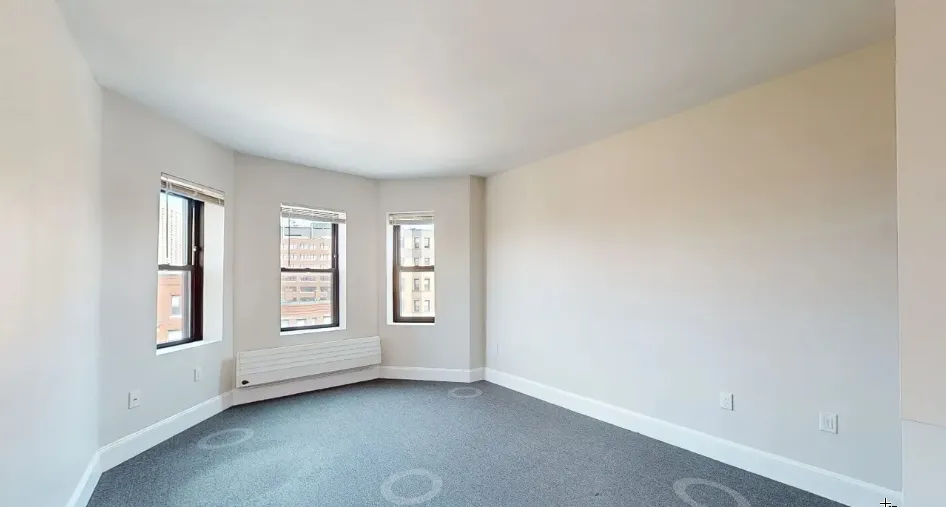 829 Beacon St, Fenway