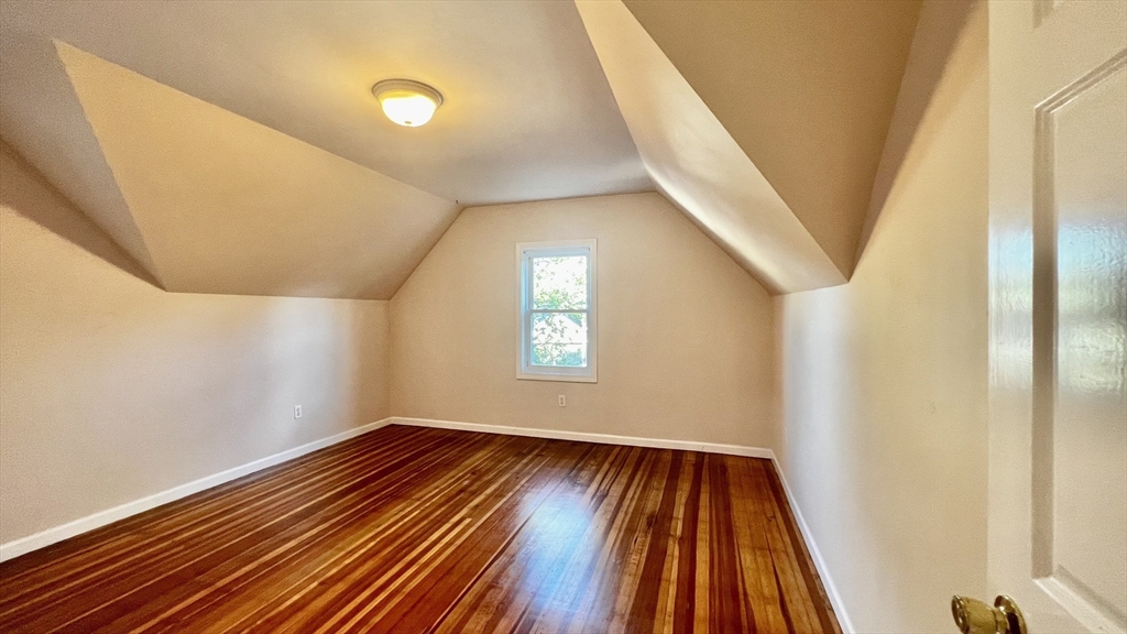 16 Miller Stile Rd, Quincy Center