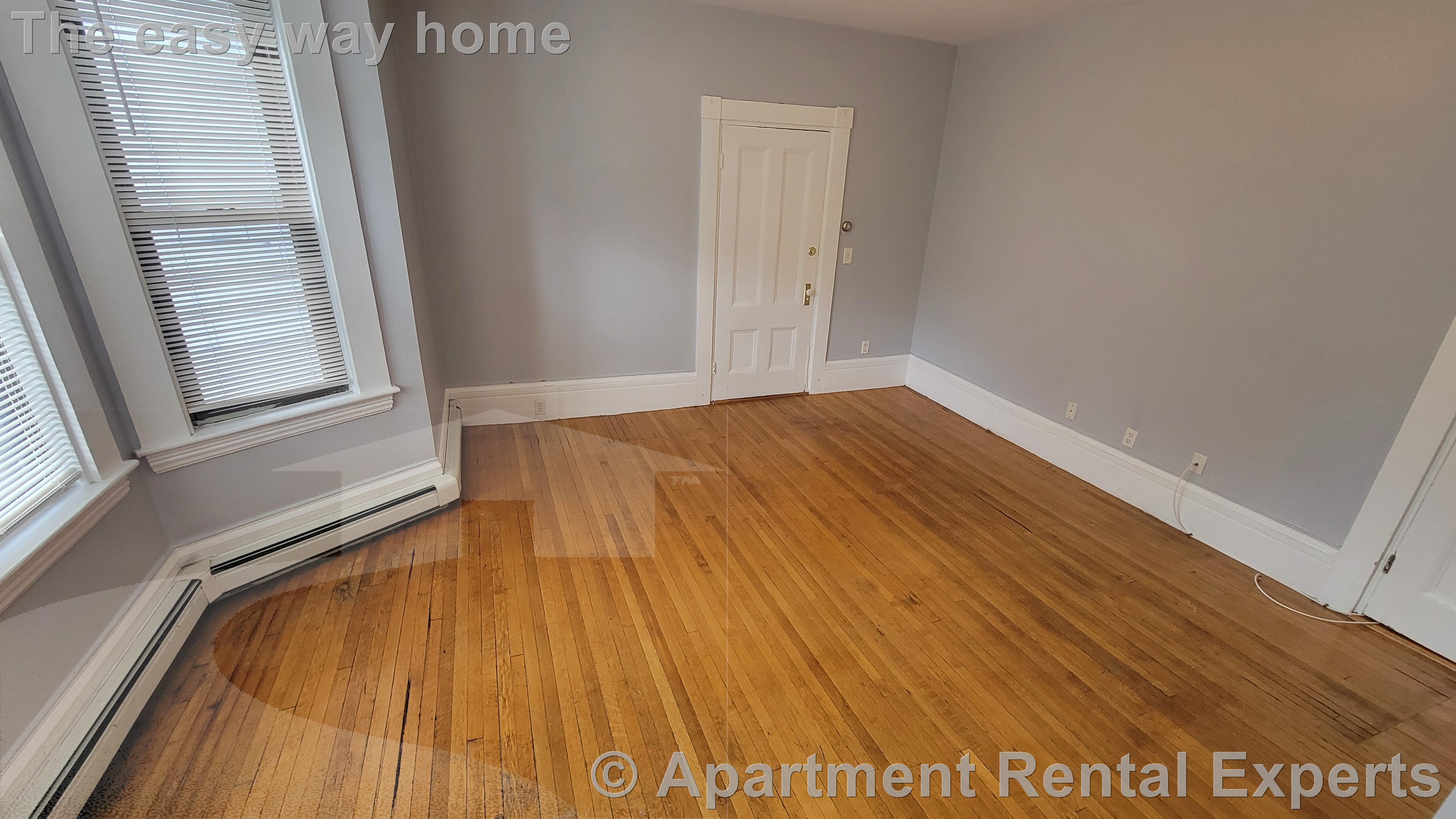 564 Putnam Ave, Cambridgeport