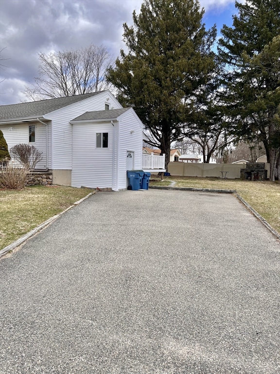 470 Pleasant St, Canton