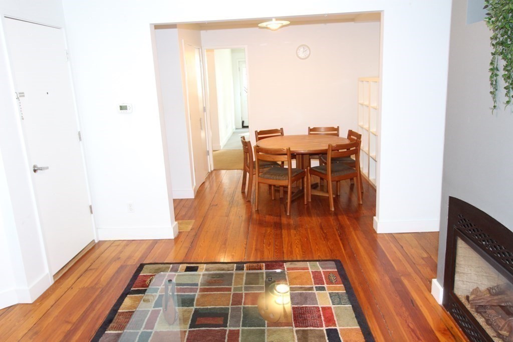 94 Brook St, Central Village