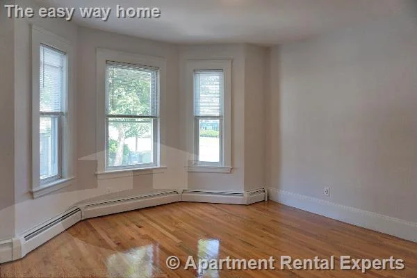 2 Ivaloo St, Porter Square