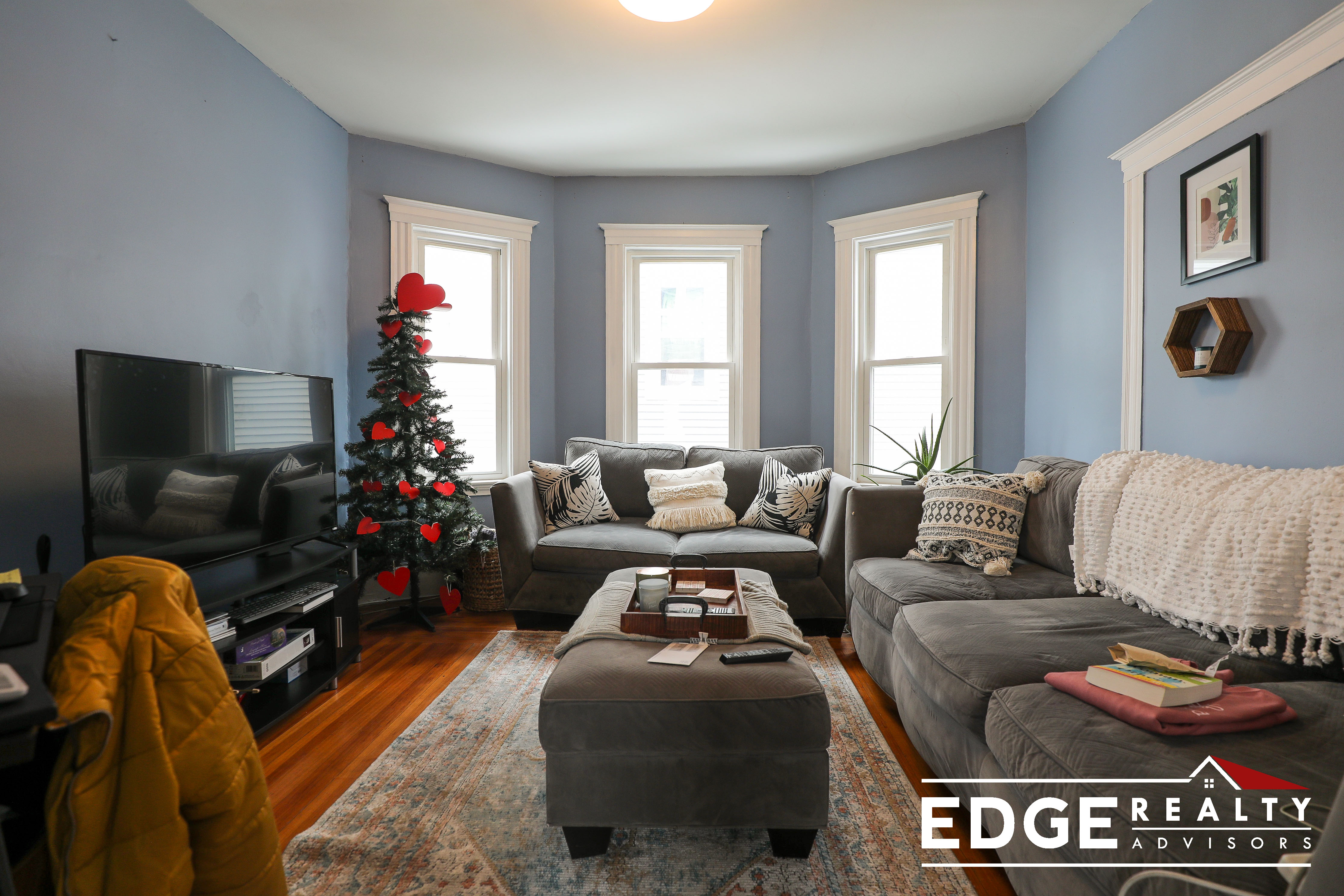 4 bed, 2 bath apartment for rent at 52 Donnybrook Rd Unit 1, Brighton — photo 5 of 11