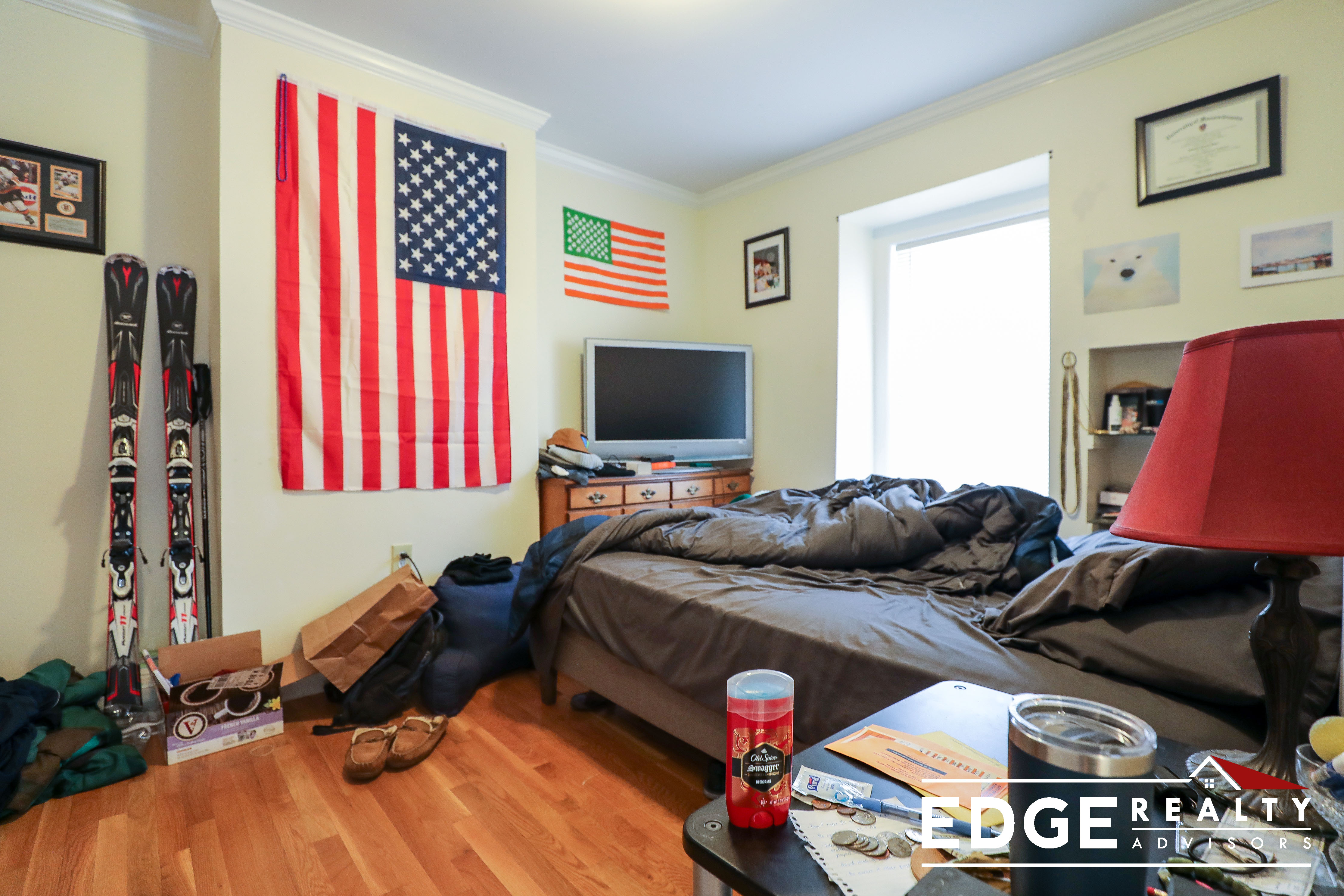 4 bed, 2 bath apartment for rent at 10 Woodmont St Unit 1, Brighton — photo 5 of 13
