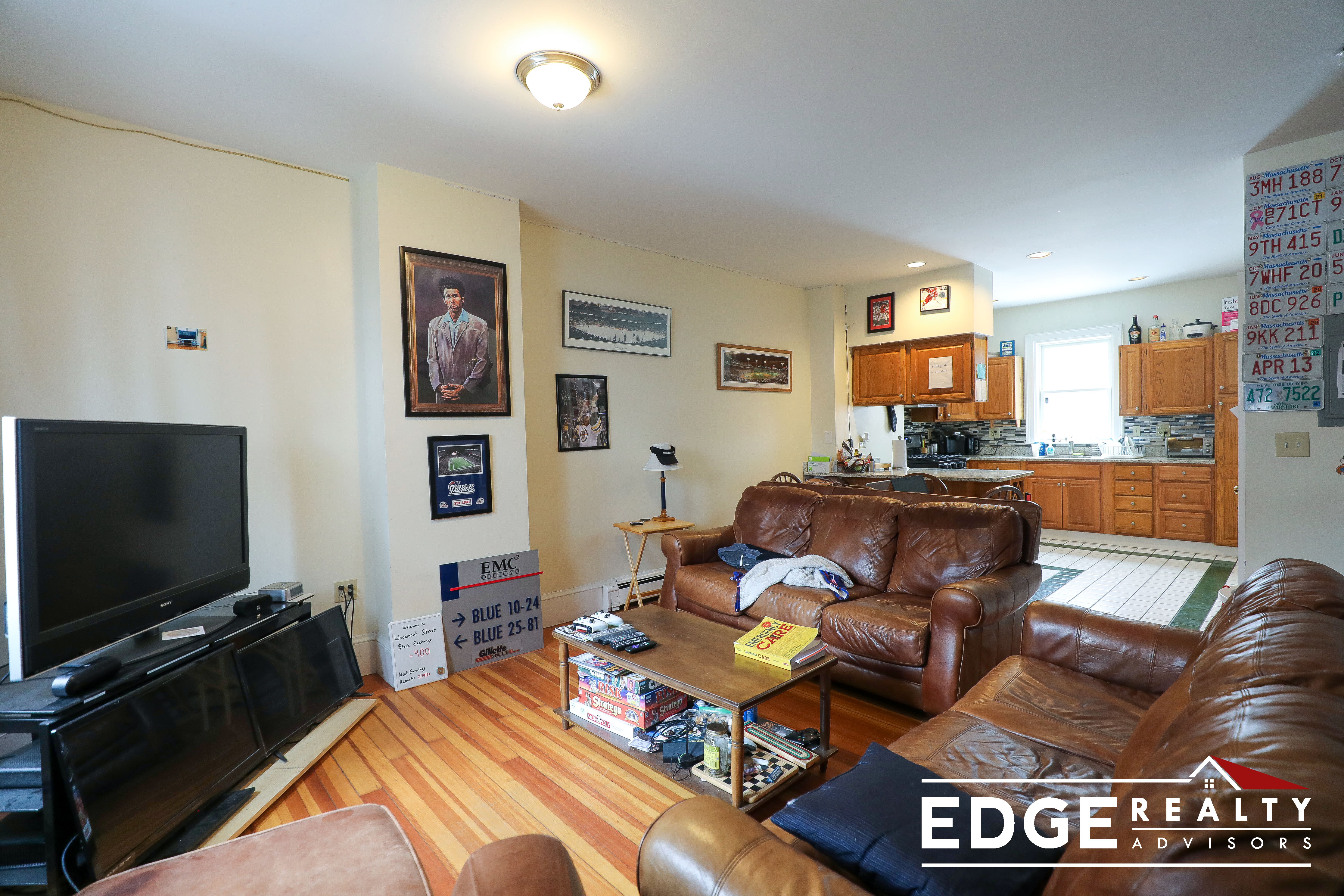 4 bed, 2 bath apartment for rent at 10 Woodmont St Unit 1, Brighton — photo 3 of 13