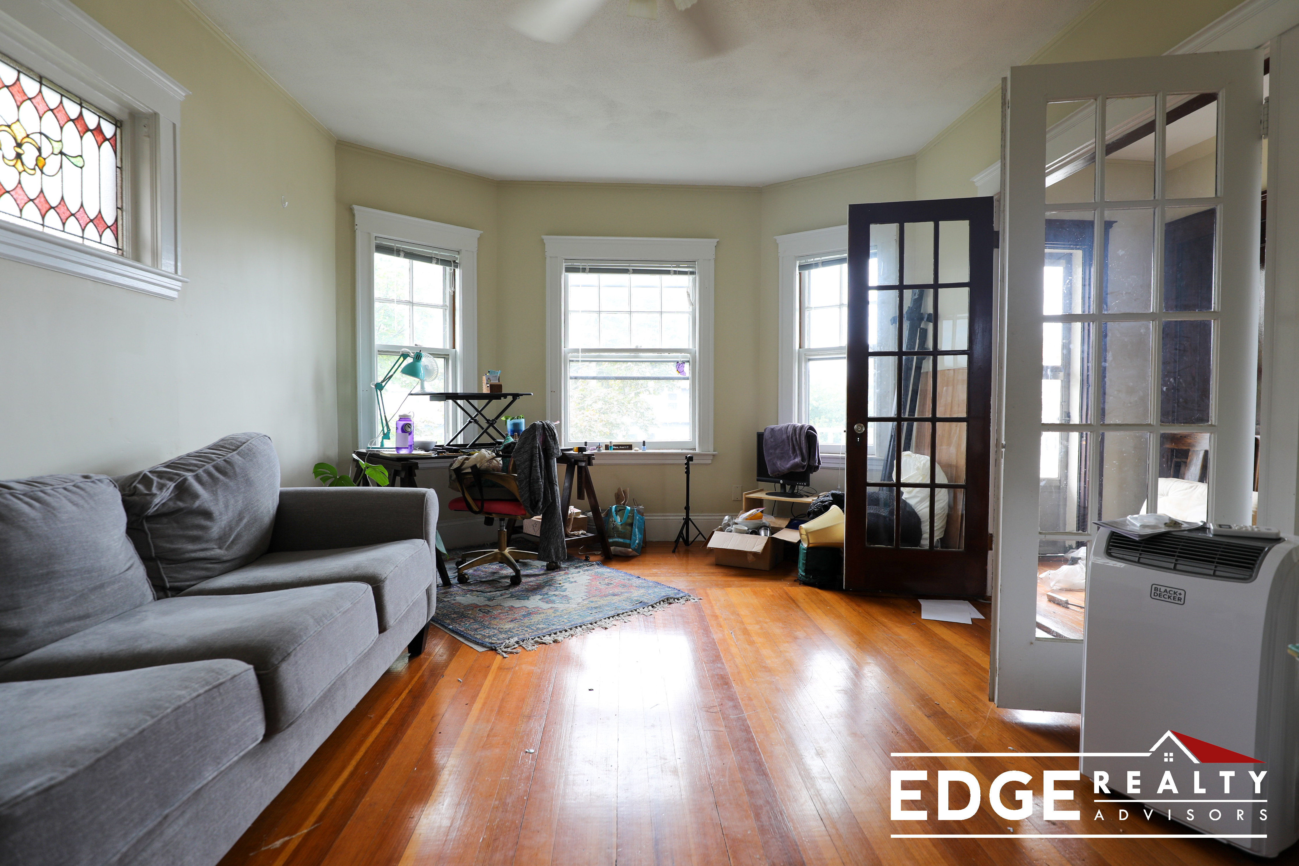 3 bed, 1 bath apartment for rent at 15 Melton Rd Unit 2, Brighton — photo 10 of 12