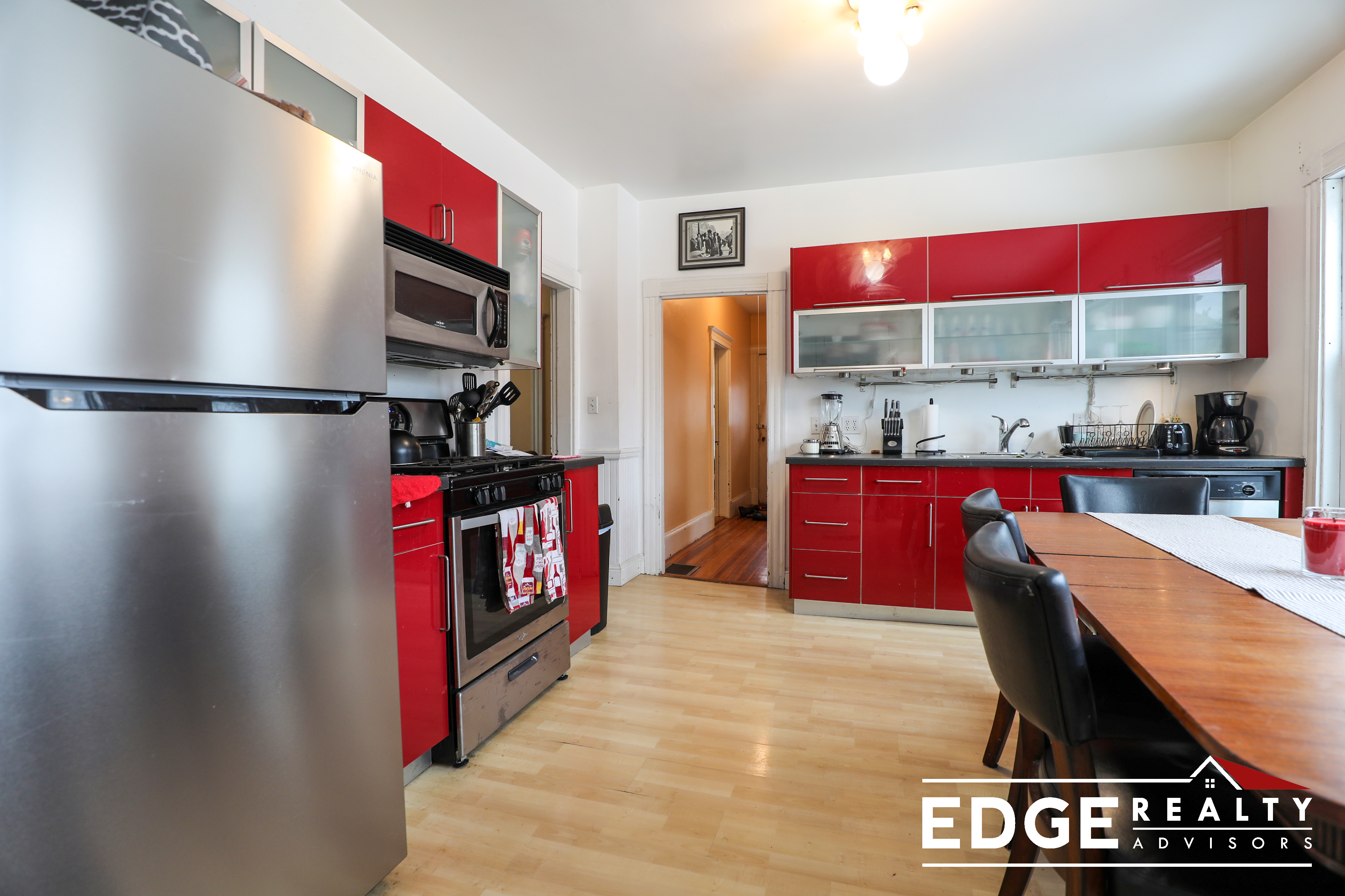 3 bed, 1 bath apartment for rent at 54 Donnybrook Rd Unit 1, Brighton — photo 1 of 12
