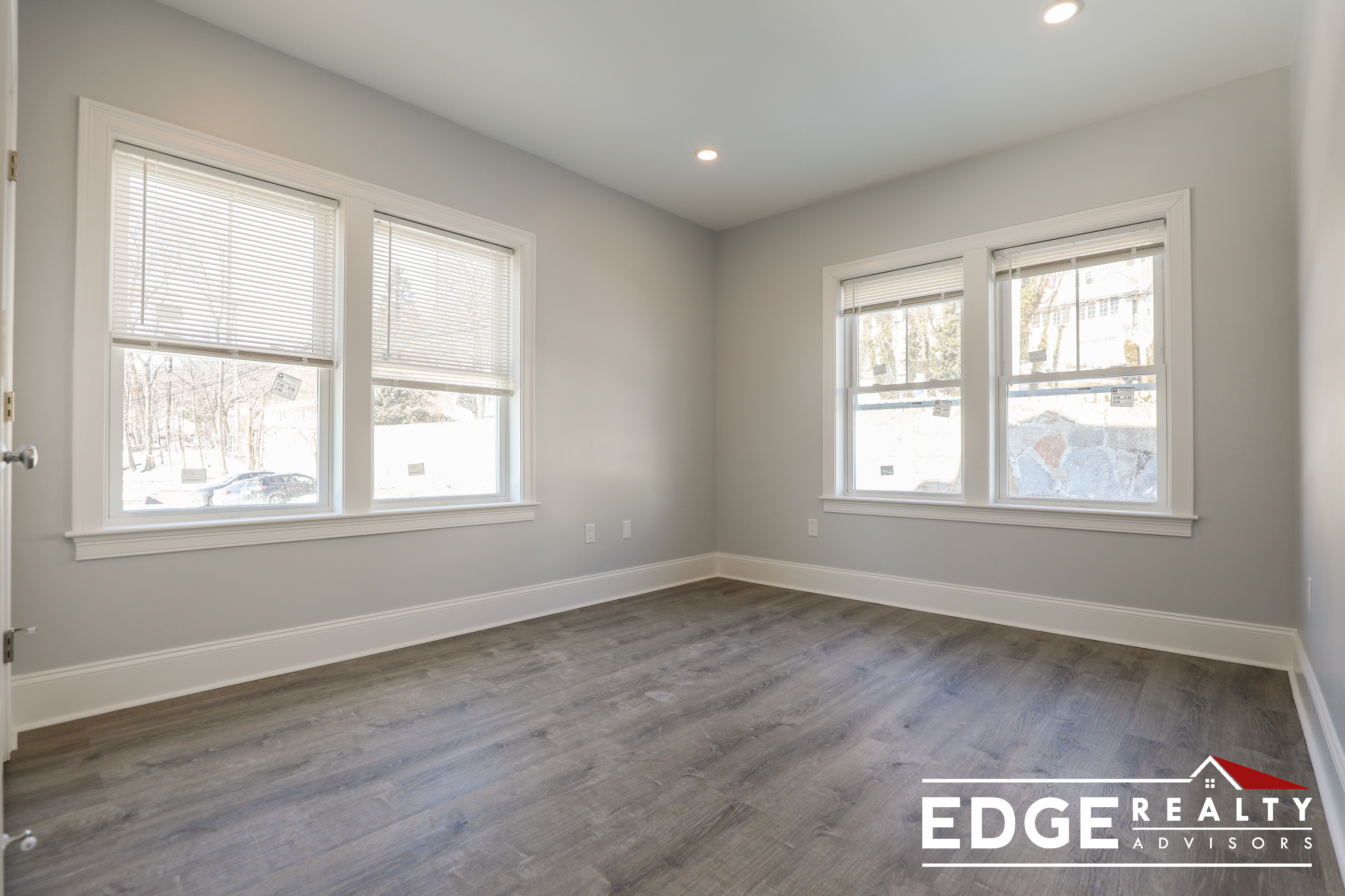 3 bed, 2 bath apartment for rent at 6 Larch St Unit 1, Brighton — photo 3 of 8
