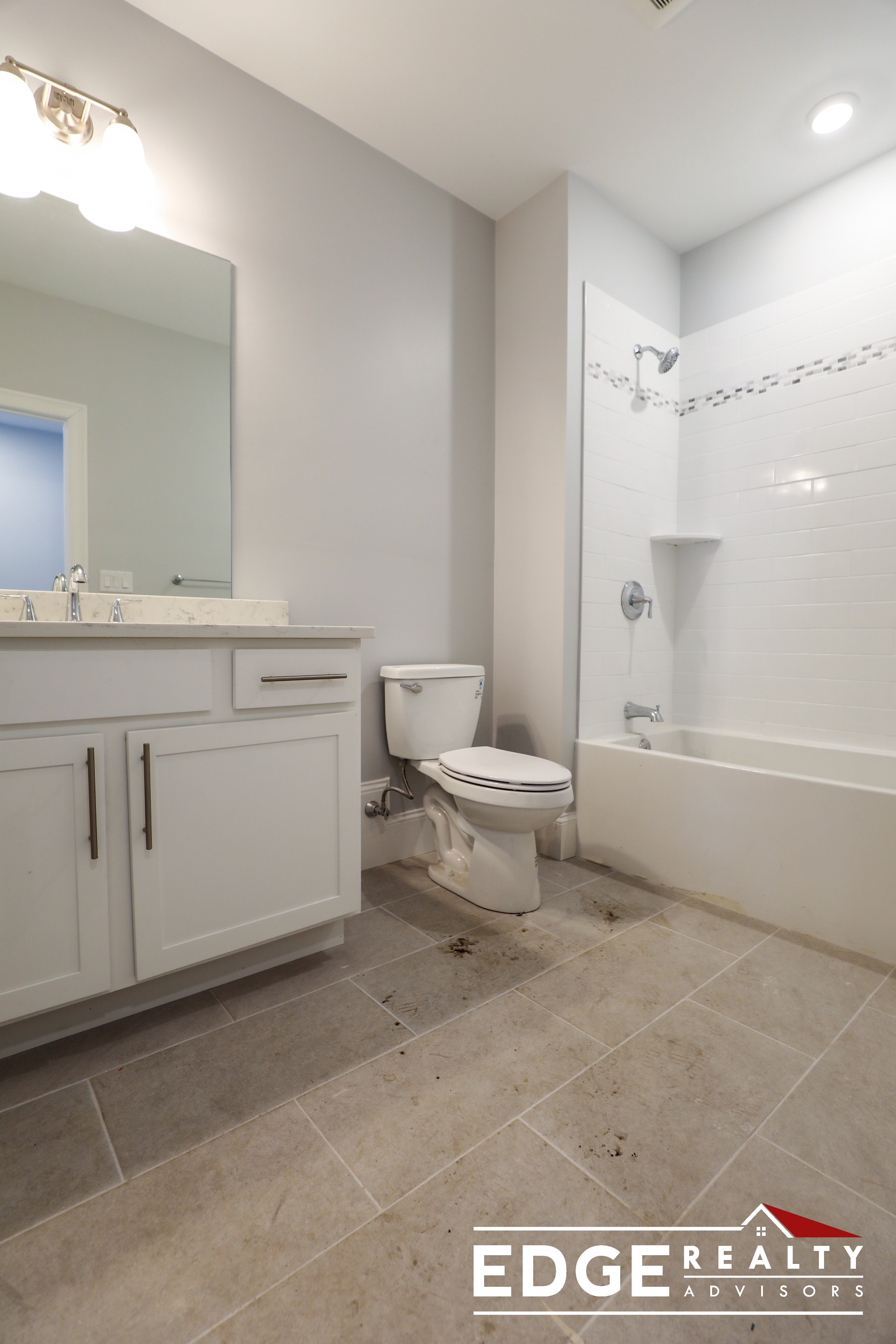 3 bed, 2 bath apartment for rent at 6 Larch St Unit 1, Brighton — photo 6 of 8