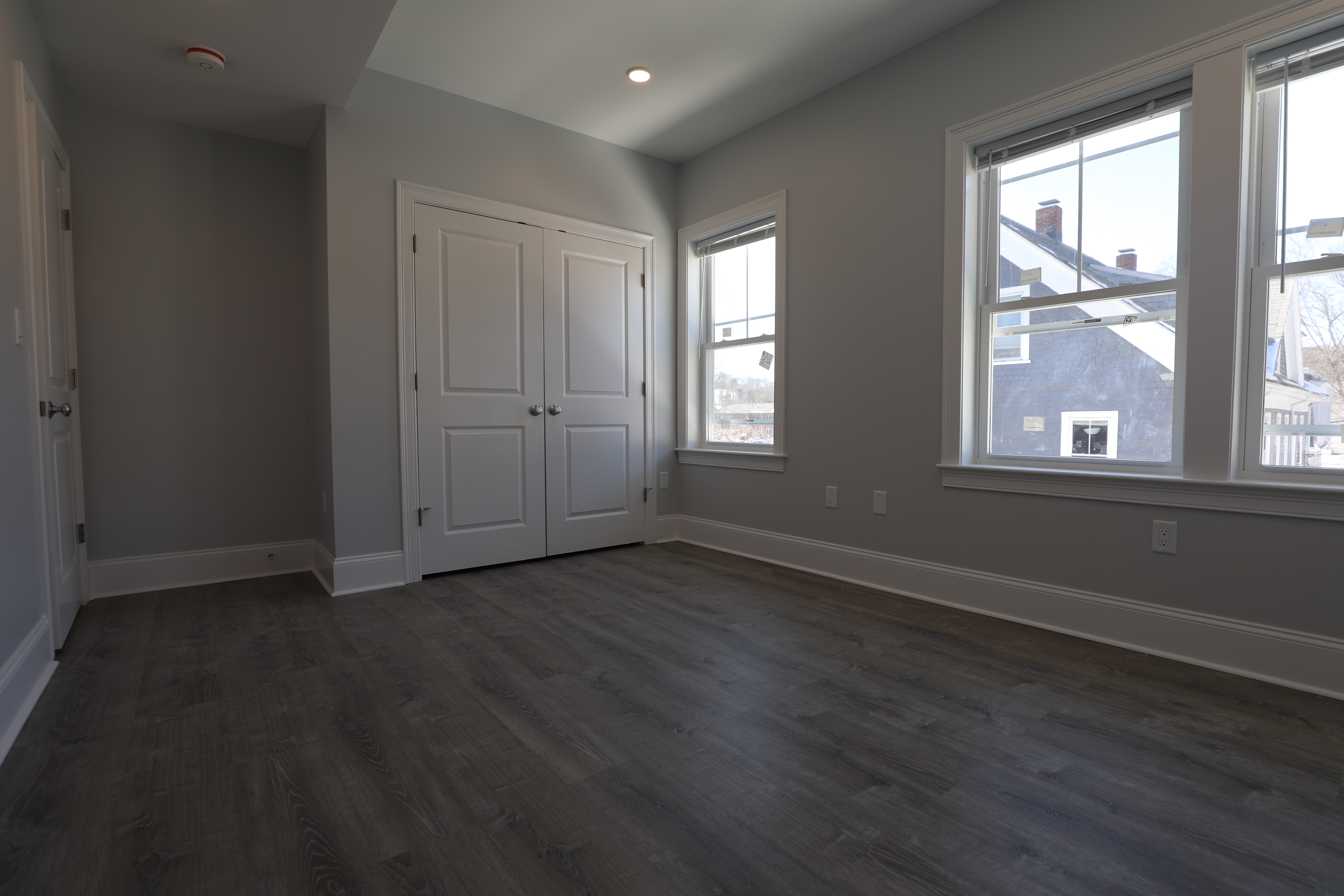 4 bed, 2 bath apartment for rent at 120 Kenrick St Unit 4, Brighton — photo 10 of 15