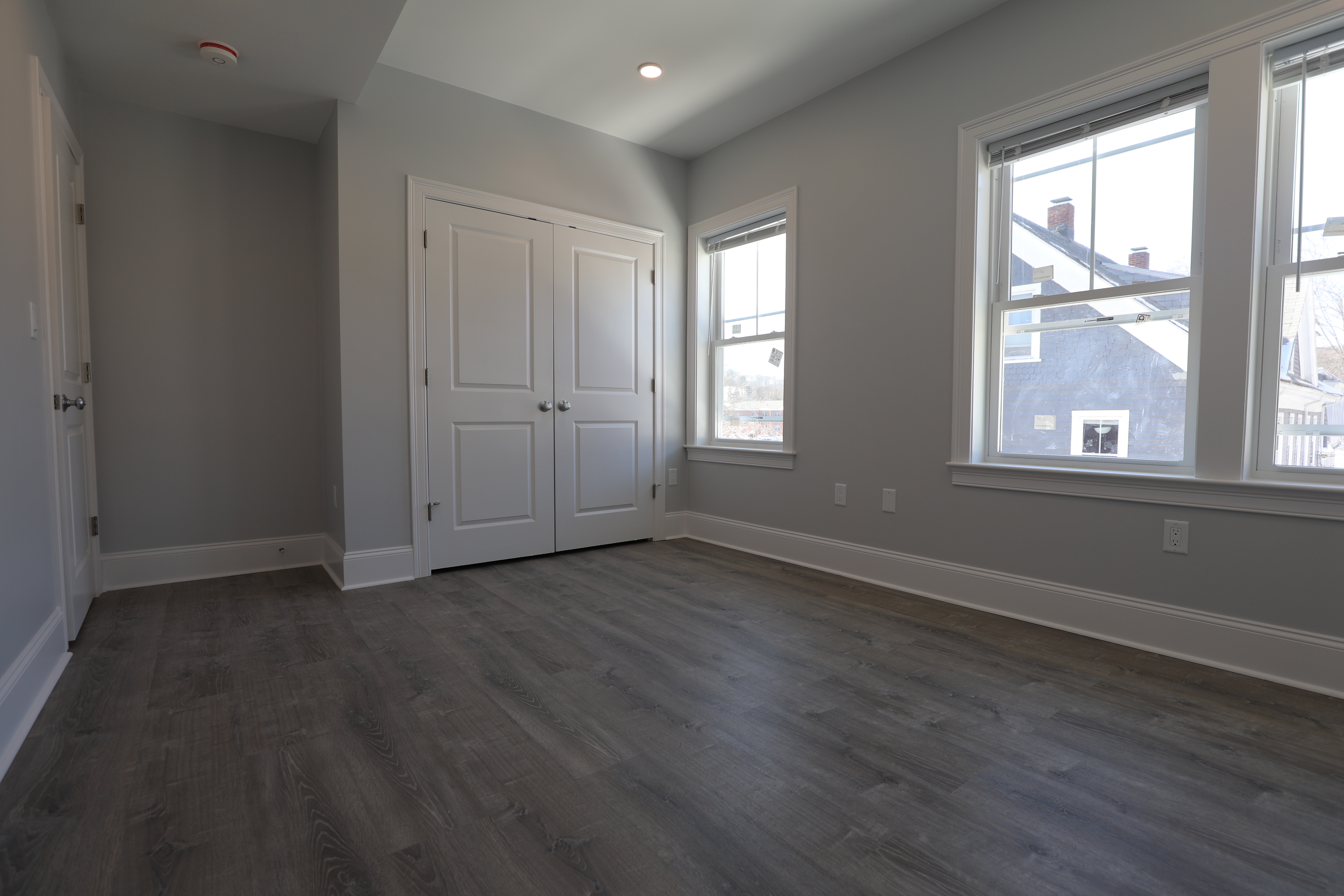 4 bed, 2 bath apartment for rent at 120 Kenrick St Unit 4, Brighton — photo 11 of 15