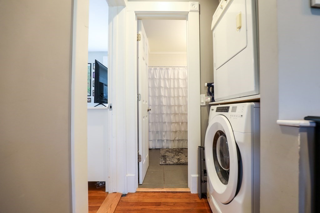 1718 Commonwealth Ave, Brighton