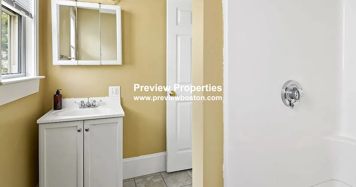 4-6 Haskell, Allston