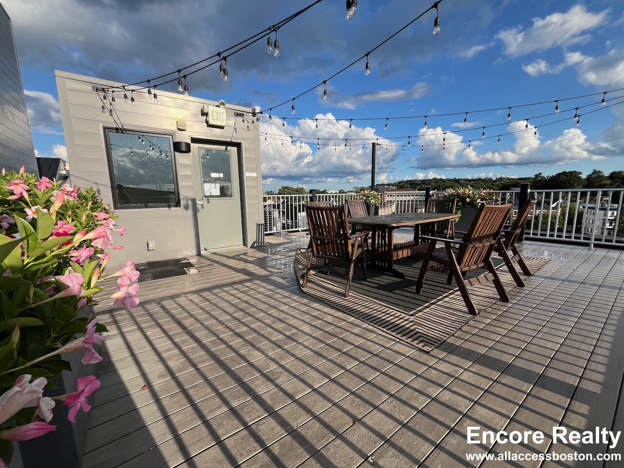 1 Everett St, Allston