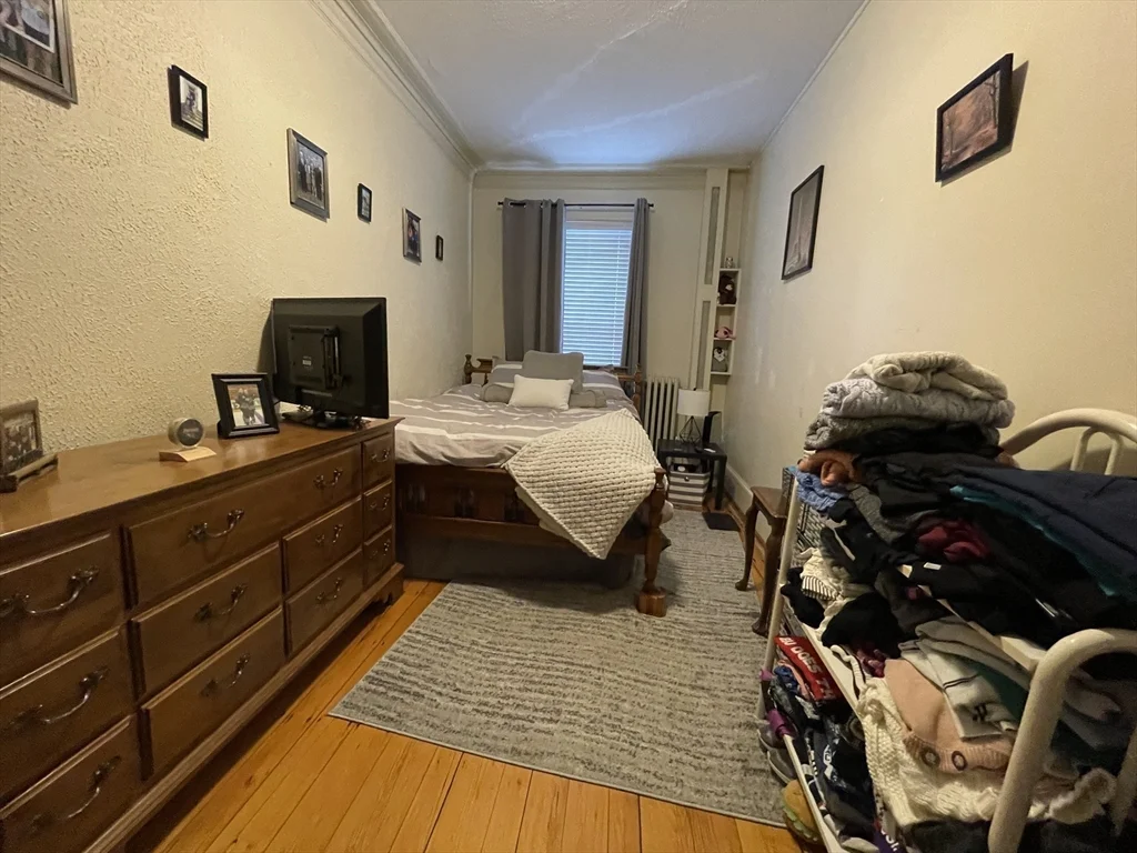 914 Beacon St, Fenway