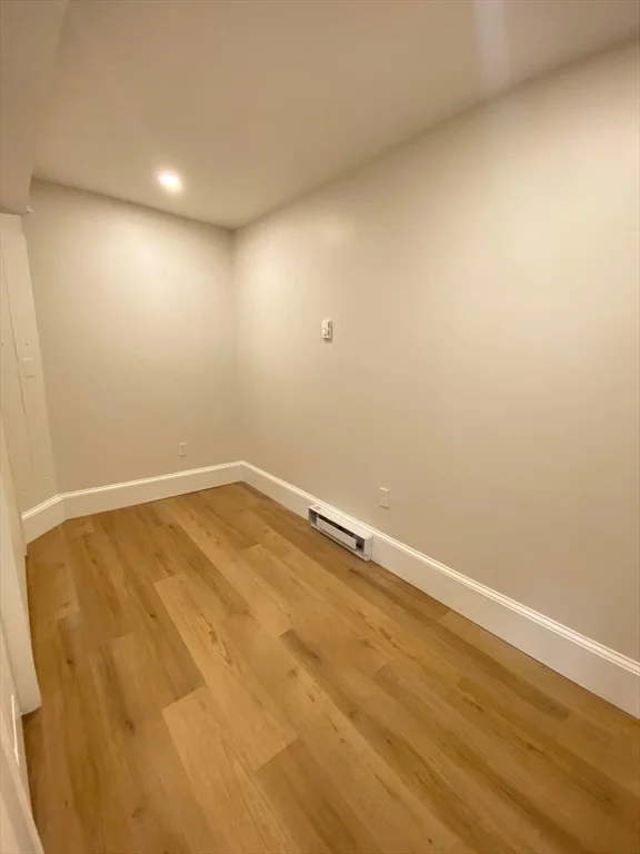 7 Kenney, Jamaica Plain