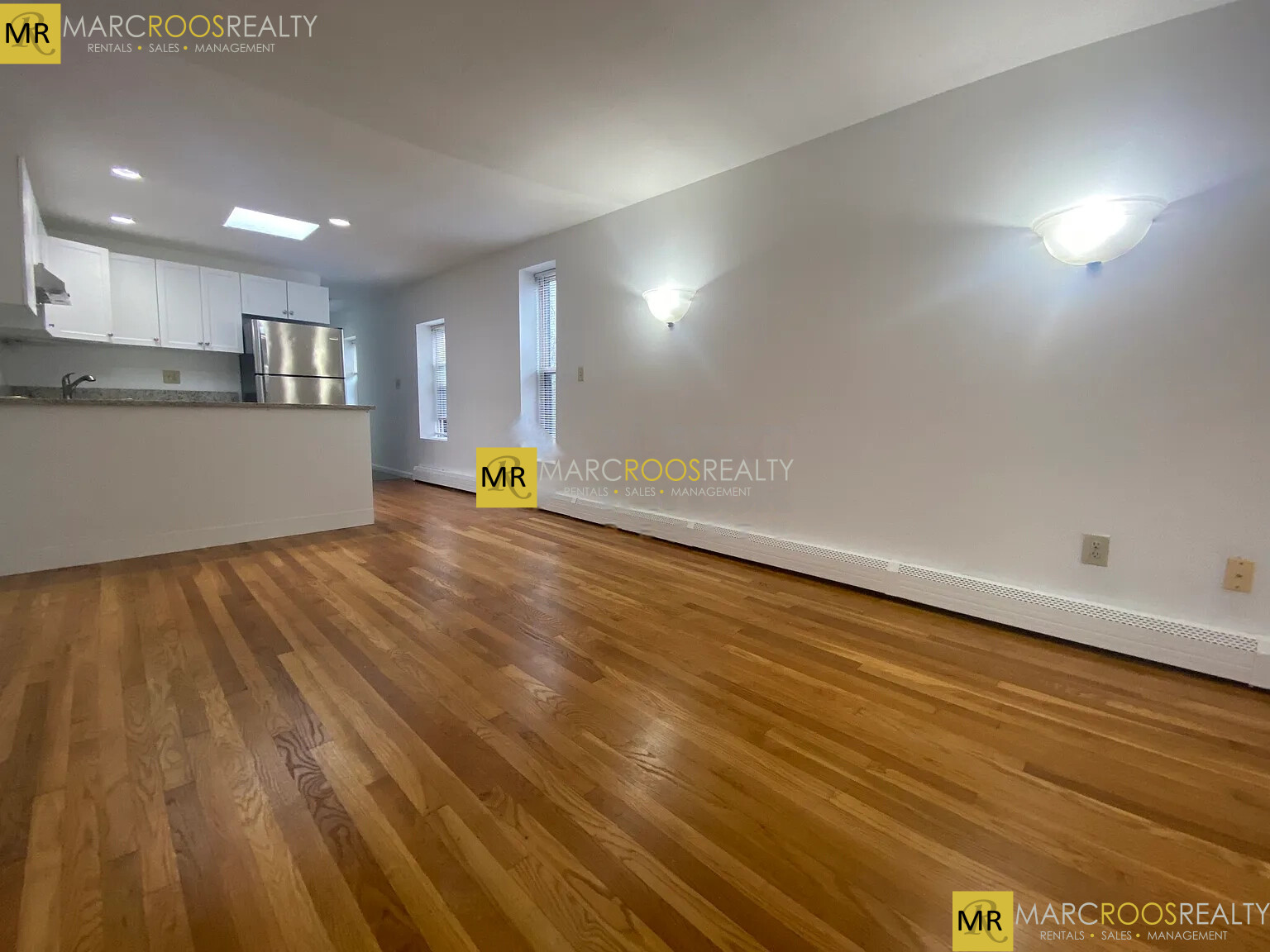 24 Saint Cyprians Pl, Roxbury