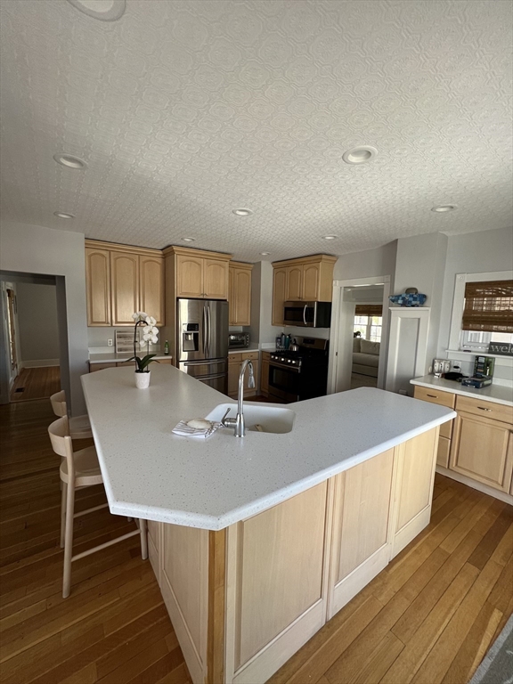 92 Manomet Ave, Kenberma