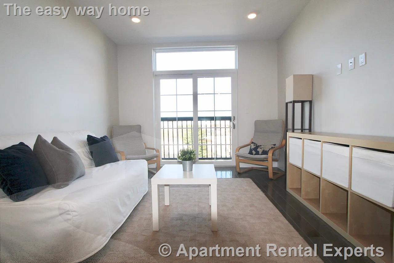 434 Mcgrath Hwy, Prospect Hill