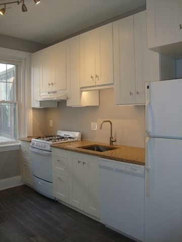 25 Mount Hood Rd, Brighton