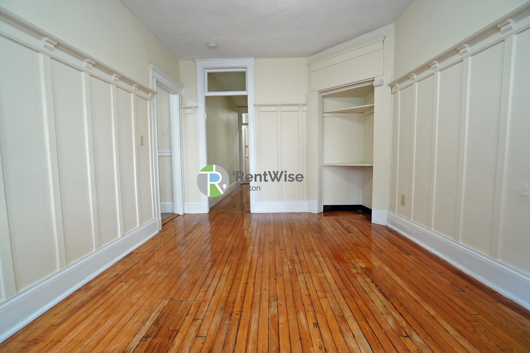 1367 Commonwealth Ave, Brighton