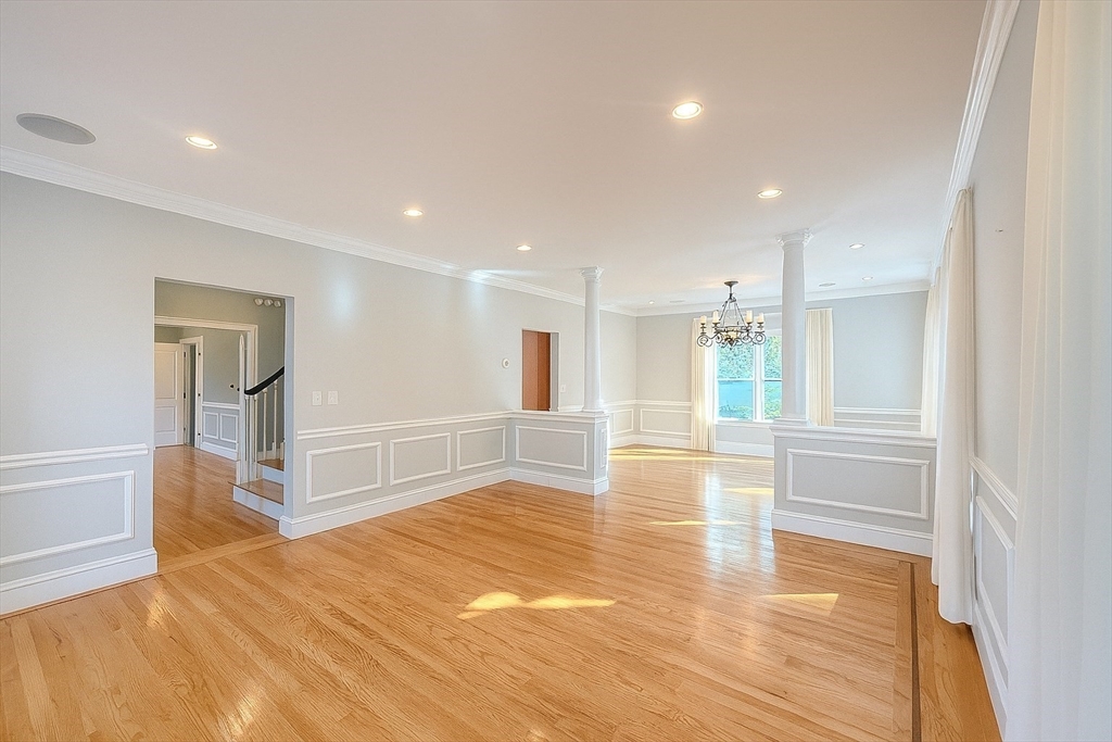 3 Myrna Rd, Lexington