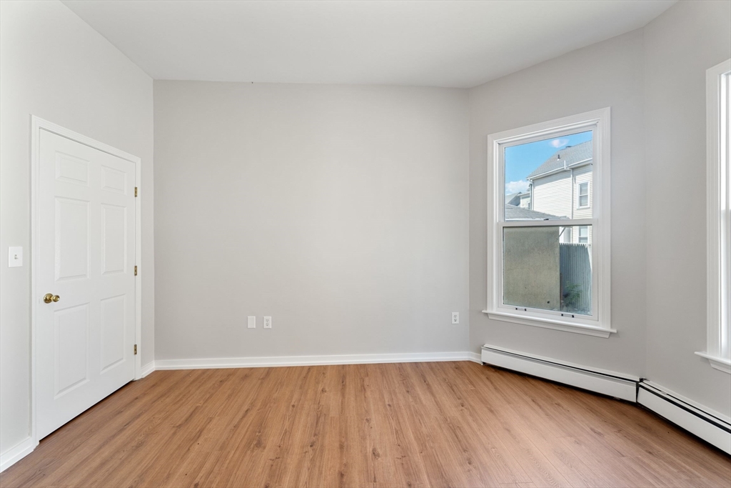 179 Ocean St, Diamond District