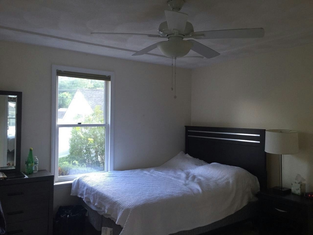 87 Freeman St, Auburndale