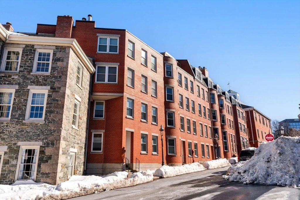 47 Harvard St, Charlestown