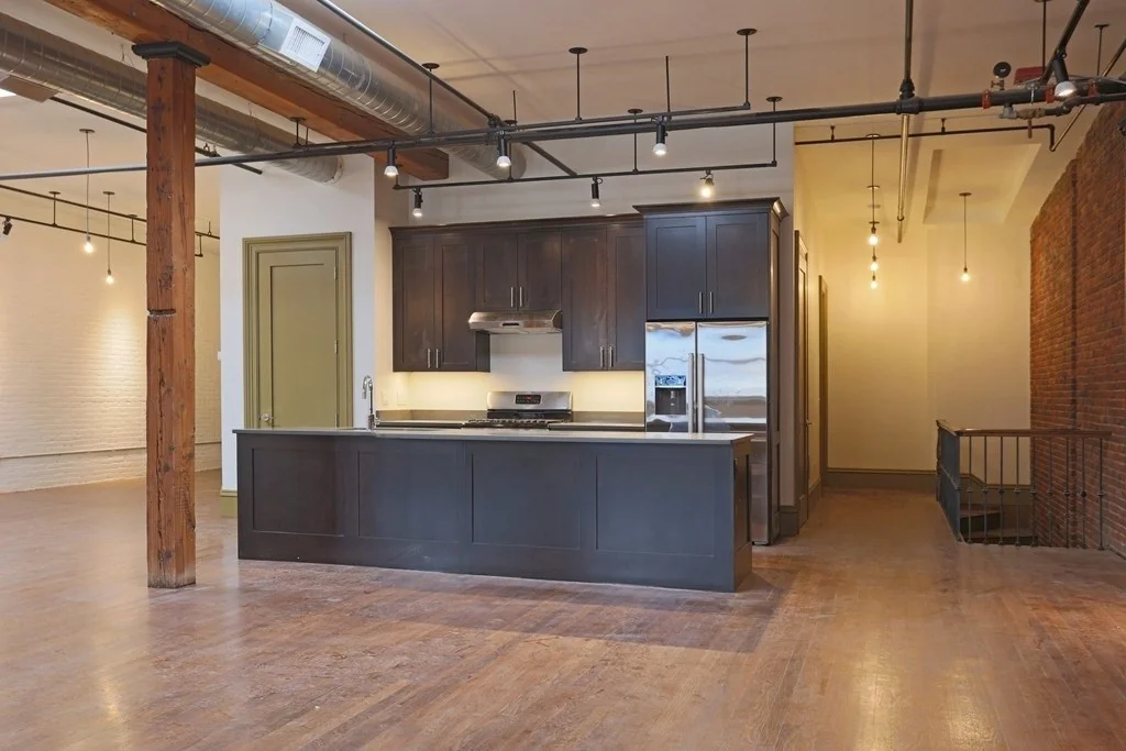 144 Lincoln St, Leather District