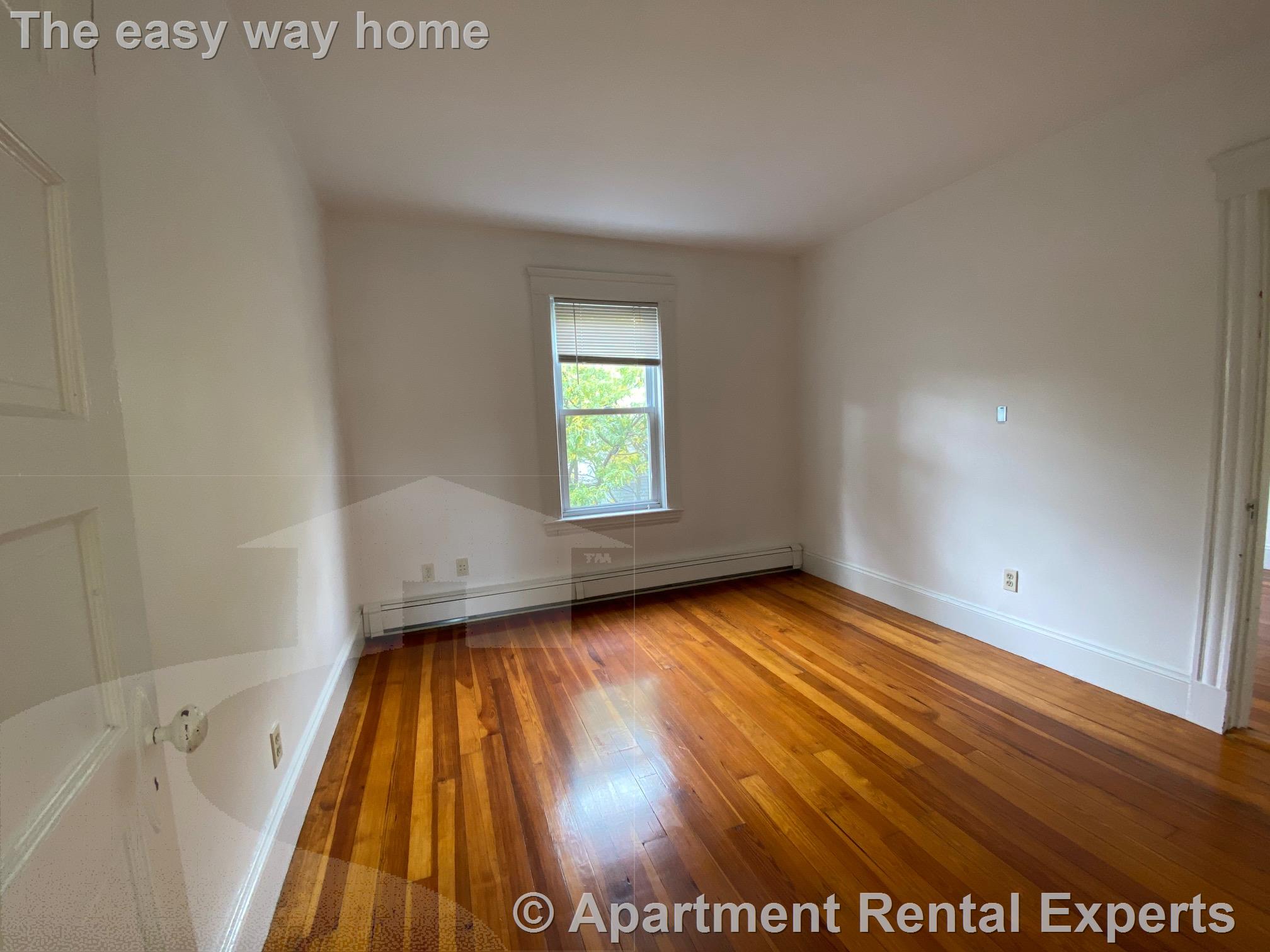 124 Garden St, Huron Village