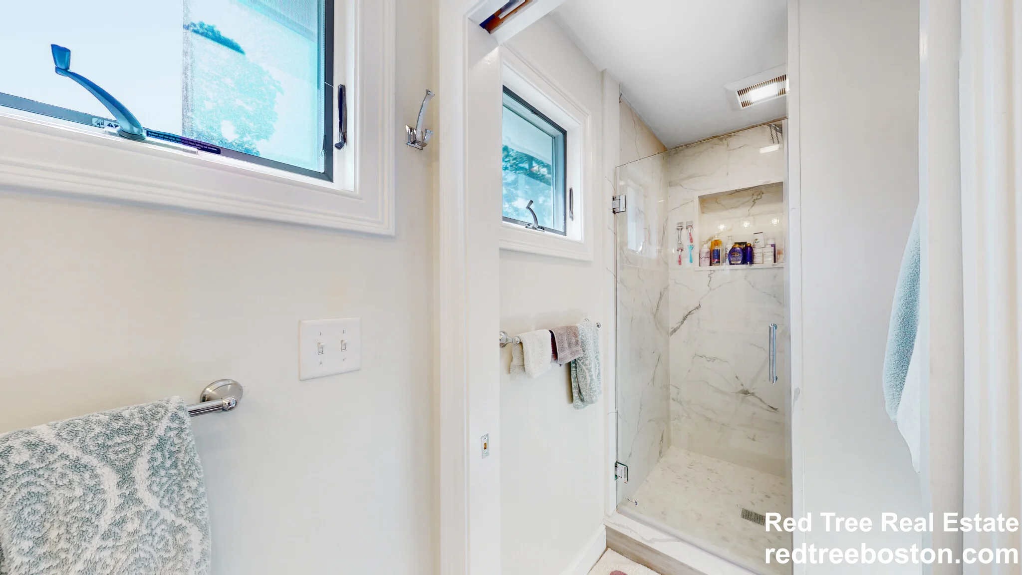 35 Crosby Rd, Chestnut Hill