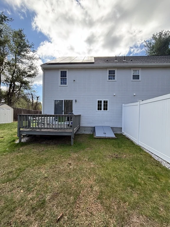 10 Wilson Dr, Westminster